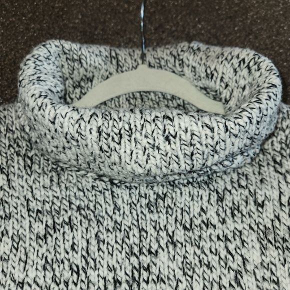 Madewell Marled Black & Cream Turtleneck Sweater Size S Wool Blend Comfortable - Picture 7 of 15